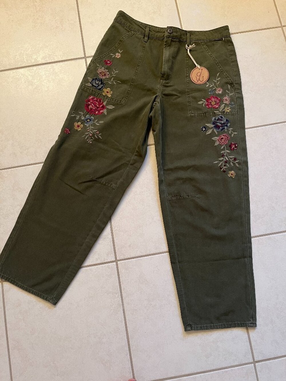 Driftwood Olive Green Floral Embroidered NWT Utility Pants, Size 8